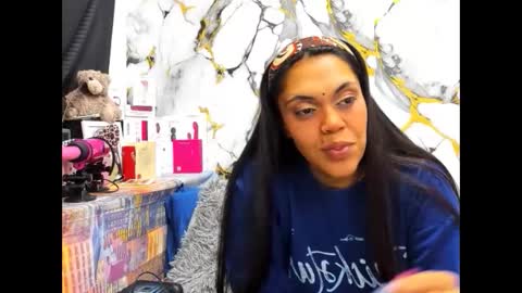 Snapshot of indiandesire4u69 chatting on May 31, 5:31 pm Lia online show from May 31, 5:31 pm