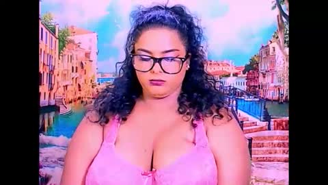 natasha online show from December 18, 8:59 pm