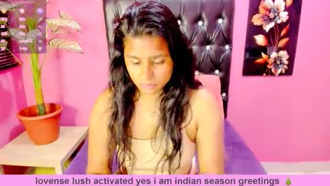 PARADISEQUEEN online show from January 16, 6:45 pm