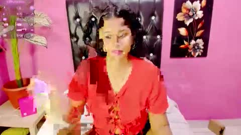 PARADISEQUEEN online show from February 24, 4:49 pm