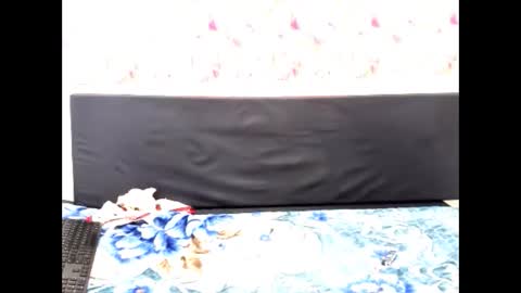 Snapshot of indianmystica694u chatting on September 13, 11:37 pm indianmystica694u online show from September 13, 11:37 pm