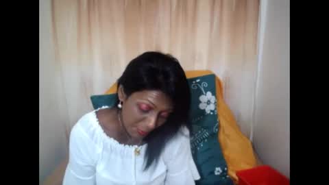 Snapshot of indianpeaches chatting on October 13, 5:18 am indianpeaches online show from October 13, 5:18 am