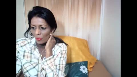 Snapshot of indianpeaches chatting on October 21, 5:52 am indianpeaches online show from October 21, 5:52 am