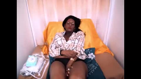 Snapshot of indianpeaches chatting on October 30, 6:04 am indianpeaches online show from October 30, 6:04 am