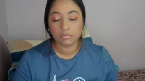 Indianpalgal69 online show from October 24, 11:01 pm