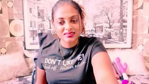 Snapshot of indianplaymate chatting on February 5, 6:07 am indianplaymate online show from February 5, 6:07 am