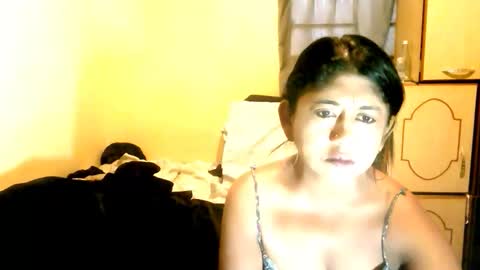 indianpleasures21 online show from April 20, 9:45 am