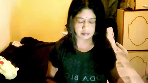 indianpleasures21 online show from April 21, 6:55 pm