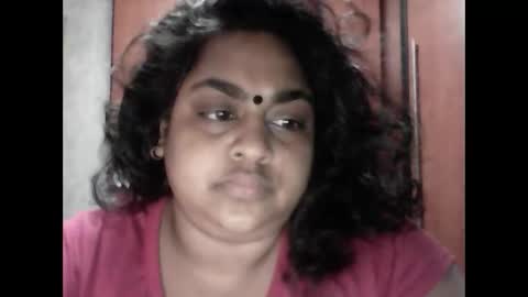 Snapshot of indianpooja1027 chatting on December 1, 7:30 pm indianpooja1027 online show from December 1, 7:30 pm