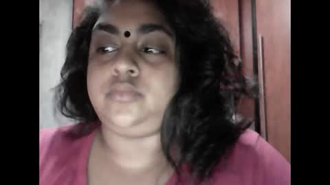 Snapshot of indianpooja1027 chatting on December 15, 7:29 pm indianpooja1027 online show from December 15, 7:29 pm