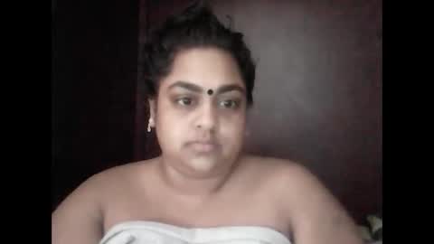 Snapshot of indianpooja1027 chatting on February 9, 7:23 am indianpooja1027 online show from February 9, 7:23 am