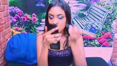 Snapshot of indianpretty1 chatting on December 15, 8:51 am indianpretty1 online show from December 15, 8:51 am