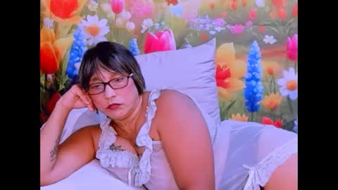 roxy online show from October 8, 7:00 pm