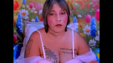 roxy online show from November 14, 7:01 pm