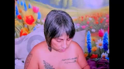 indianroxy27 online show from February 28, 7:26 pm