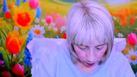 indianroxy27 online show from June 29, 4:40 pm