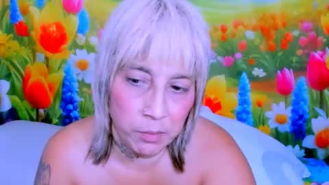 indianroxy27 online show from July 14, 12:22 pm
