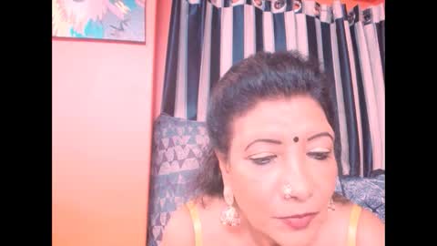 indiansarika65 online show from January 30, 4:45 pm