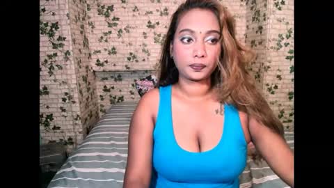 Snapshot of indiansecretlove20 chatting on January 6, 5:59 pm goddess online show from January 6, 5:59 pm