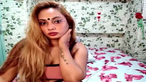 Snapshot of indiansecretlove20 chatting on September 13, 1:11 pm goddess online show from September 13, 1:11 pm