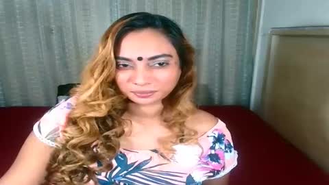 goddess online show from December 1, 6:35 pm