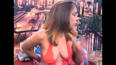 indiansexyass4u2luv online show from April 14, 6:47 pm