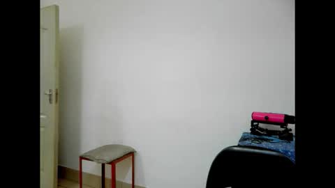 indiansexybtx online show from December 14, 8:09 am