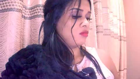 indiansexyy21 online show from May 31, 12:19 am