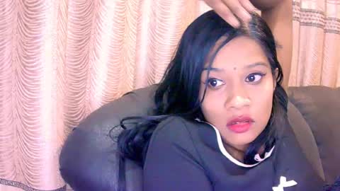 indiansexyy21 online show from July 25, 8:50 pm