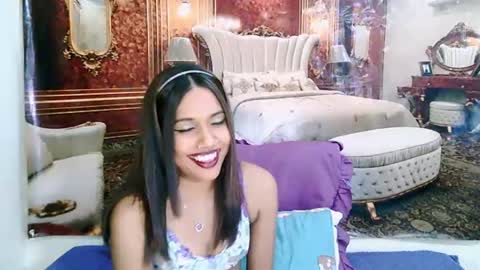 Snapshot of indianskies chatting on July 10, 5:59 pm Sky online show from July 10, 5:59 pm