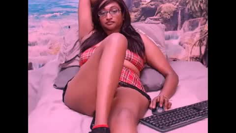 Shreya online show from January 25, 10:28 pm