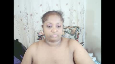 Snapshot of indiantasha chatting on July 10, 6:32 pm indiantasha online show from July 10, 6:32 pm