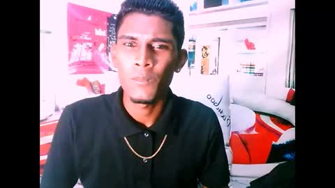 Snapshot of indianthuggin chatting on October 27, 4:05 am BabyFace online show from October 27, 4:05 am