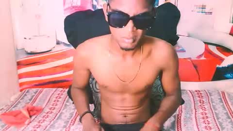 Snapshot of indianthuggin chatting on November 13, 5:50 am BabyFace online show from November 13, 5:50 am