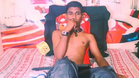 Snapshot of indianthuggin chatting on November 17, 7:03 am BabyFace online show from November 17, 7:03 am