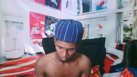 Snapshot of indianthuggin chatting on December 2, 5:41 pm BabyFace online show from December 2, 5:41 pm