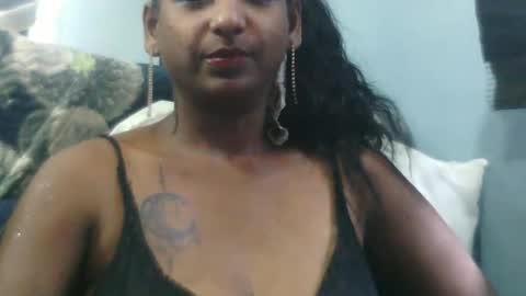 tina online show from December 8, 10:41 am