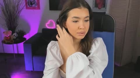 INDIGO online show from November 22, 4:55 am