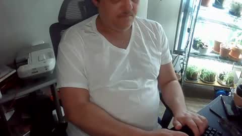 Snapshot of indigolvr chatting on July 15, 12:38 am BroLOU online show from July 15, 12:38 am