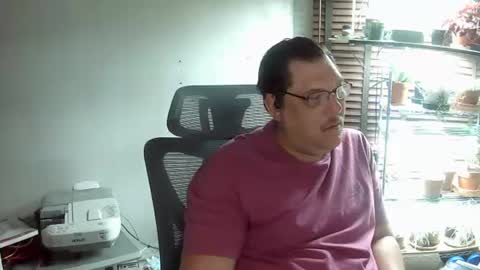 Snapshot of indigolvr chatting on July 19, 7:28 pm BroLOU online show from July 19, 7:28 pm