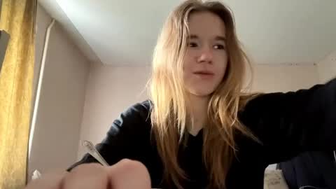 Sofia online show from May 14, 1:18 pm