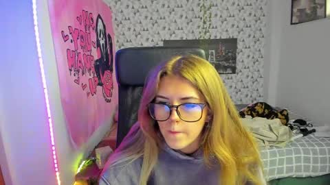 iness_lex online show from April 3, 6:55 am