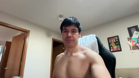 Lucas online show from April 5, 4:48 pm