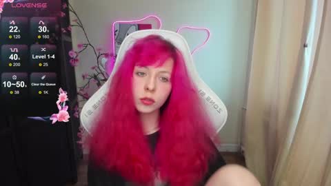 Snapshot of infernokitten chatting on April 15, 1:12 am Ilona online show from April 15, 1:12 am