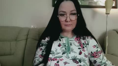 Snapshot of infinity_loveliness chatting on March 10, 7:24 am Infinity online show from March 10, 7:24 am