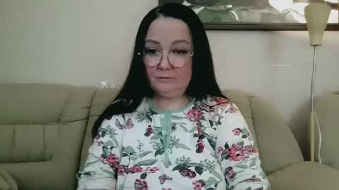 Snapshot of infinity_loveliness chatting on March 11, 6:19 am Infinity online show from March 11, 6:19 am