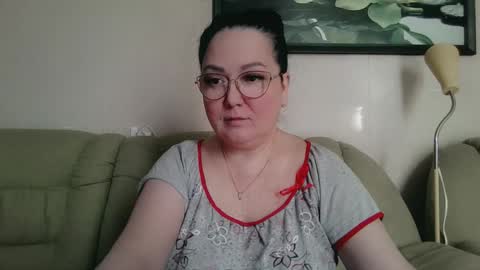 Snapshot of infinity_loveliness chatting on March 16, 7:01 am Infinity online show from March 16, 7:01 am