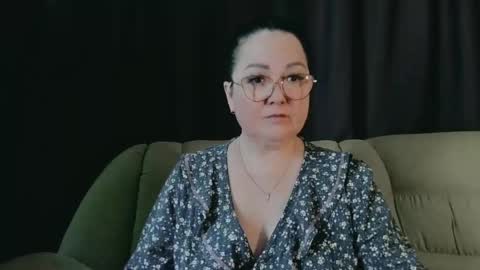 Snapshot of infinity_loveliness chatting on March 19, 9:02 am Infinity online show from March 19, 9:02 am