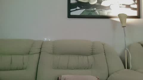 Snapshot of infinity_loveliness chatting on April 10, 7:02 am Infinity online show from April 10, 7:02 am