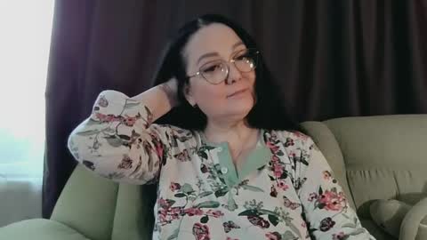 Snapshot of infinity_loveliness chatting on April 13, 7:14 am Infinity online show from April 13, 7:14 am